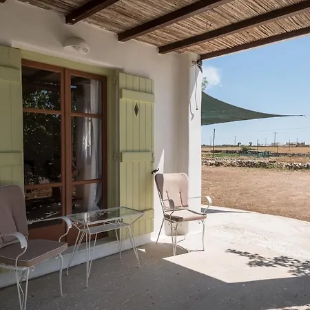 Relaxing Country House * Naousa (Paros)